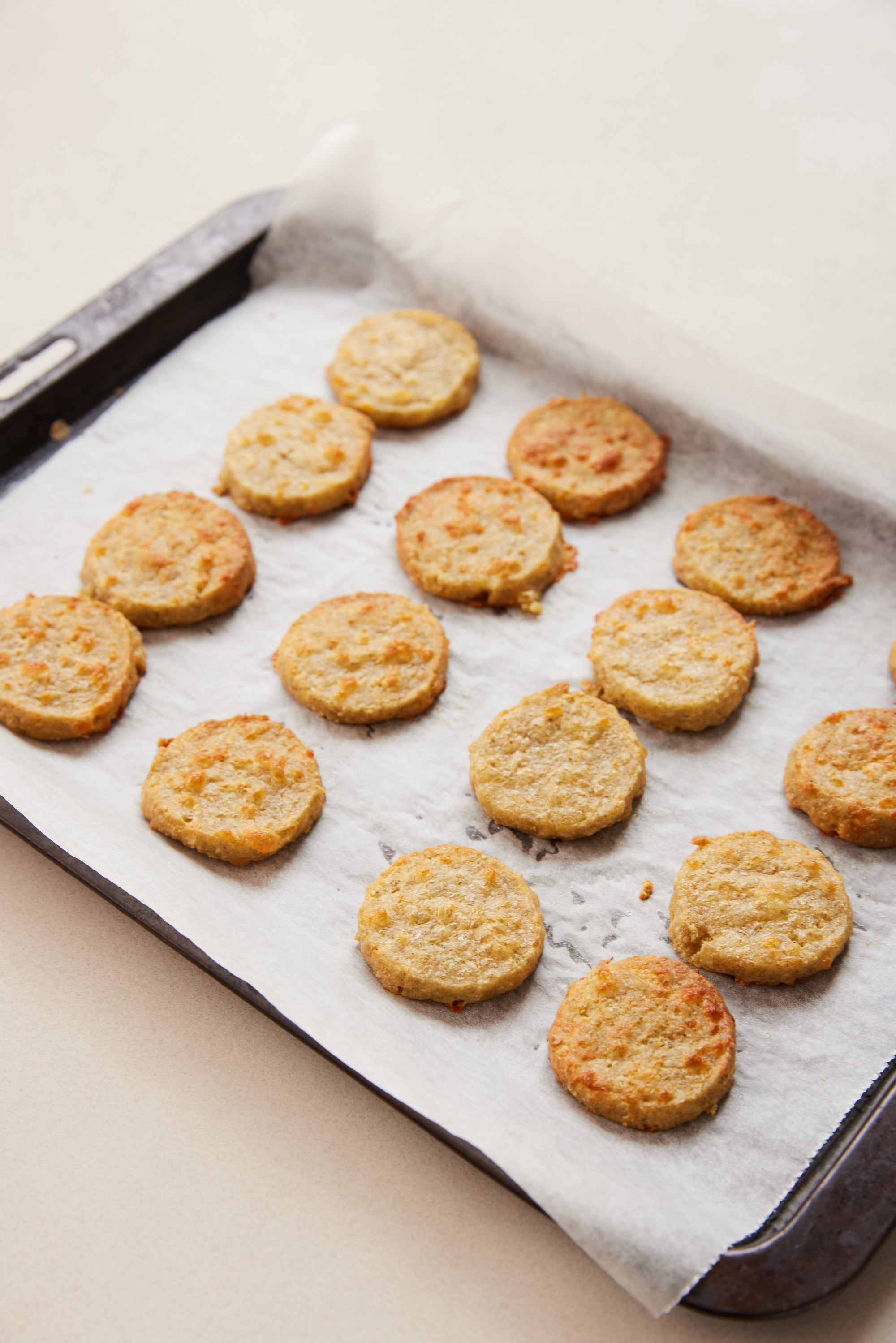 LIMITED EDITION Ready-to-Bake Cheesy Biscuit Roll (300g)